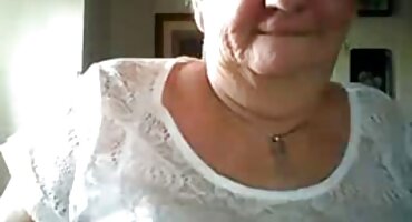 phim sex thánh xuất tinh Chết tiệt trong một bao cao su busty bình thường. phim sexhd